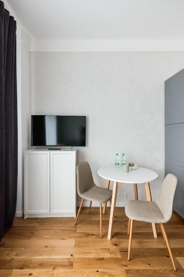 Solec Vistula Apartment *